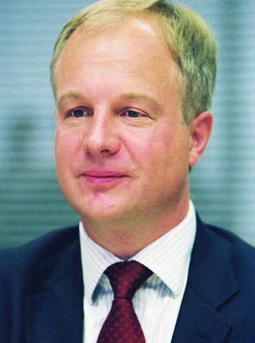 Peter Voisey - Clifford Chance
