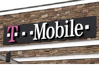 A T-Mobile store sign i