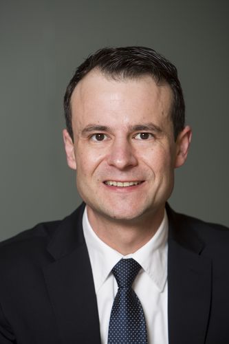 Mirko Gerhold, Commerzbank