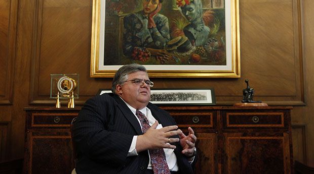 Mexico’s central bank governor Agustin Carstens, hinted of the problems that might lie ahead regarding the Greek package, relating to the 2010 loan, at the time Christine Lagarde was appointed