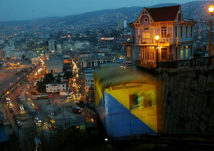A nocturnal view of the 'Artilleria' funicular railway in the port city of Valparaiso, 137 km (85 mi